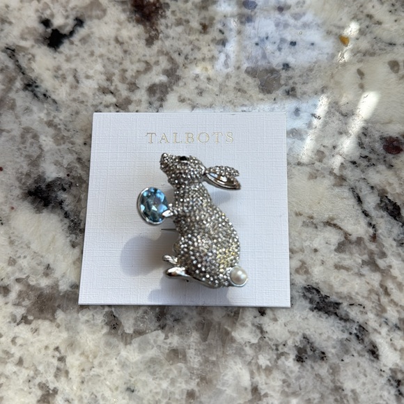 NWT Talbots Silver Rabbit Brooch - Picture 2 of 6